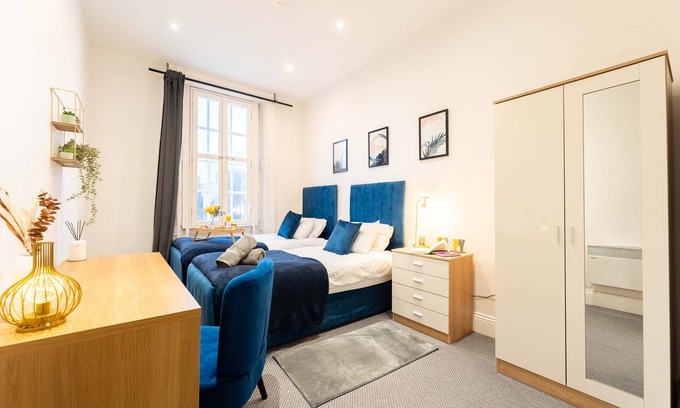 Leeds Apartment | 40% OFF Monthly: Family & Work Relocations - FREE Parking