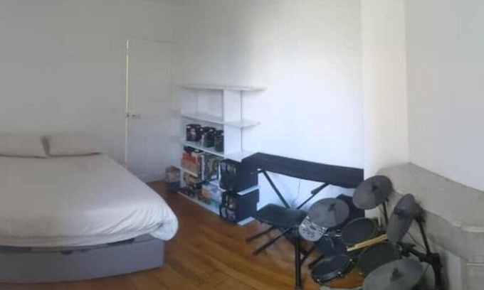 Suresnes Apartment | 40m2 Flat, Lovely and Spacious, Close to many 2024 Olympic strategic points.