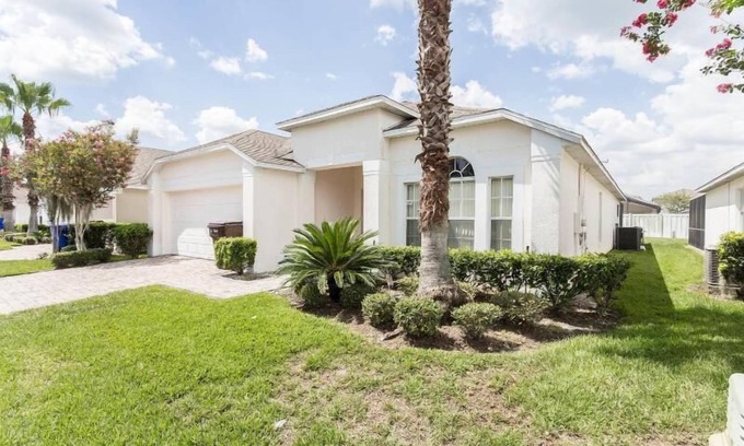 Cumbrian Lakes Villa | 4BD/3B,EXECUTIVE VILLA WITH SPA,MUST SEE,10 MIN FROM DISNEY