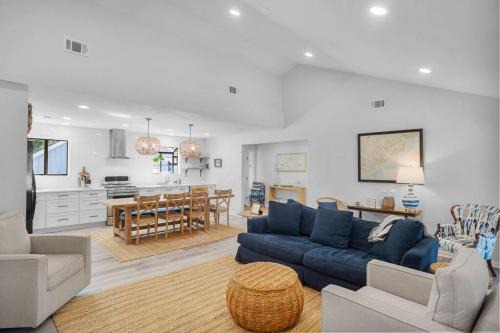 Saint Helena Island House | 4bd/3ba - Renovated Center Island Home & Garage Apt - Amenity Cards Avail - Pets ok