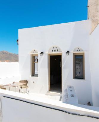 Panormos House | 4TWaves Pyrgos House -near the square Platanos