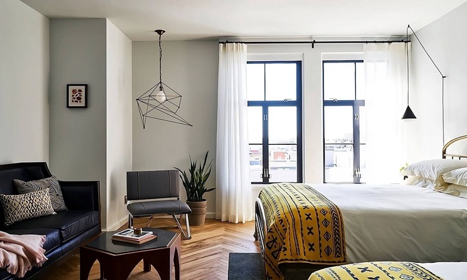 Adams Morgan Hotel | 4x District Double Queen at The LINE Hotel Washington DC, Bring Your Pets!