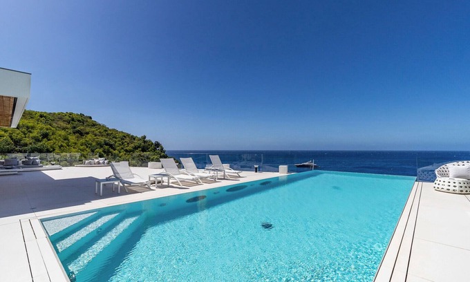 Lurin House | 5 Bed Villa Vitti in Lurin, St Barths