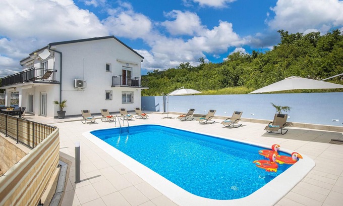 Selce House | 5 bedroom cozy home in Selce