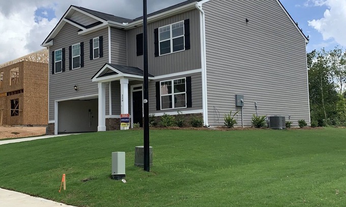 North Augusta House | 5 bedroom home 15 minutes from Masters tournament
