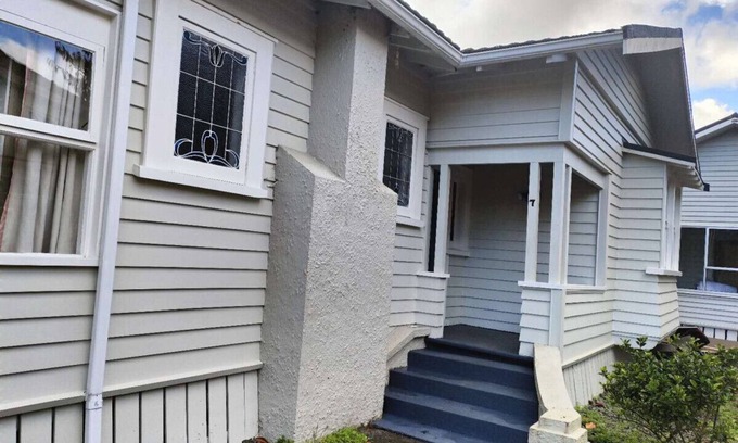 Epsom House | 5 Bedroom House, 7 Rangiatea Road, Epsom, Auckland