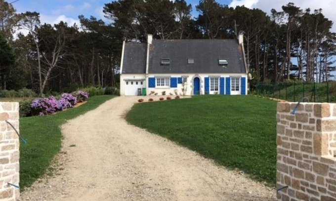 Le Conquet House | 5 bedroom house 800m from the beach and sea in Le Conquet, 1500m2 plot