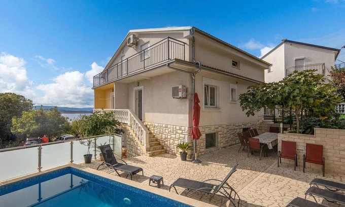 Crikvenica House | 5 bedroom stunning home in Crikvenica