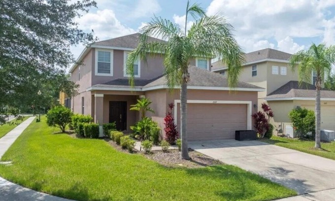 Veranda Palms House | 5 Bedrooms/4.5 Baths/Veranda Palms (2669SC)