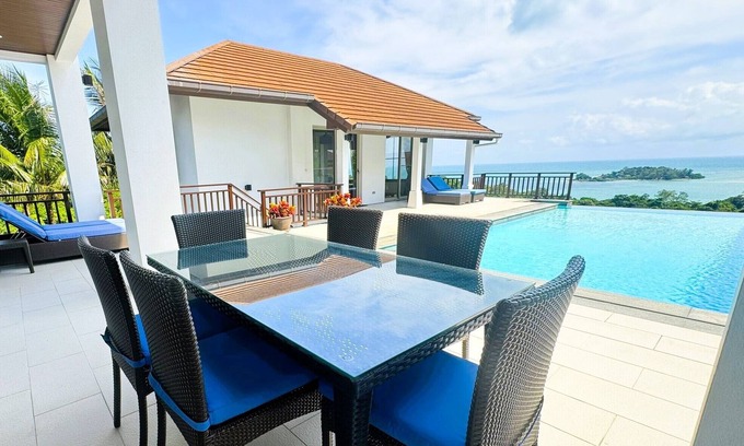 Choeng Mon Villa | 5 BR Sea View Private Pool Sunset & Sunrise Villa Short Walk to Choeng Mon Beach