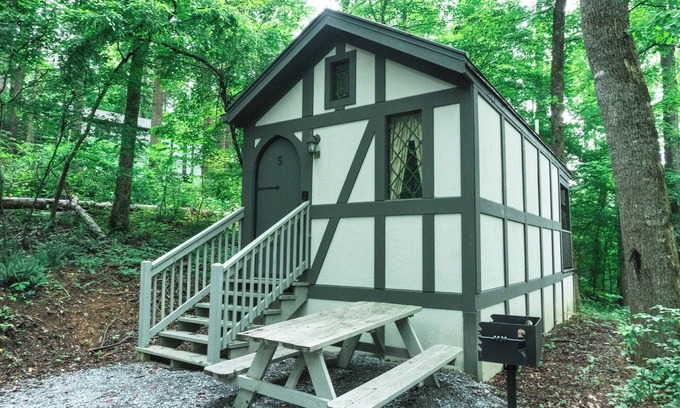 Sevierville House | #5 Fleur - Tiny Home Cottage