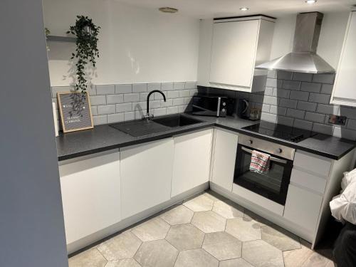 Liverpool City Centre Apartment | 5 Halifax House Apartment 7