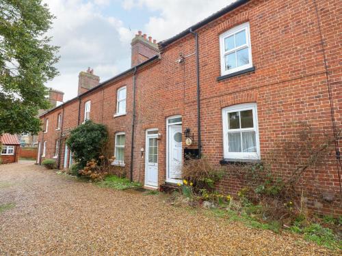 East Runton House | 5 Melinda Cottages