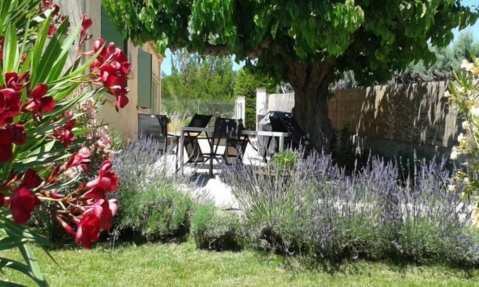 Gargas House | 5 minutes from the ochre mines Gîte la Charité next to Gordes Roussillon