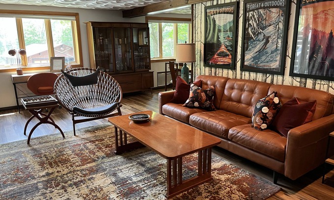 Windham Ski Chalet | 5 Minutes from Windham Mountain