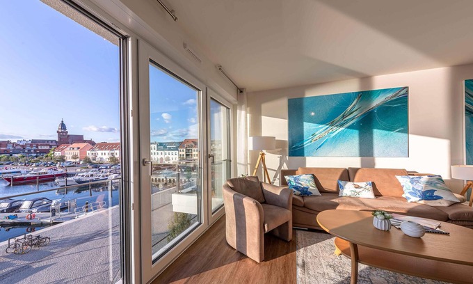 Muritz Apartment | 5-star Hafenperle vacation apartment in the Hafenresidenz with balcony