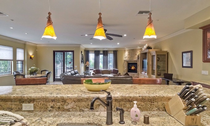 Carlsbad Village Condo | 5 Star, Large, Luxury Condo in Carlsbad Village