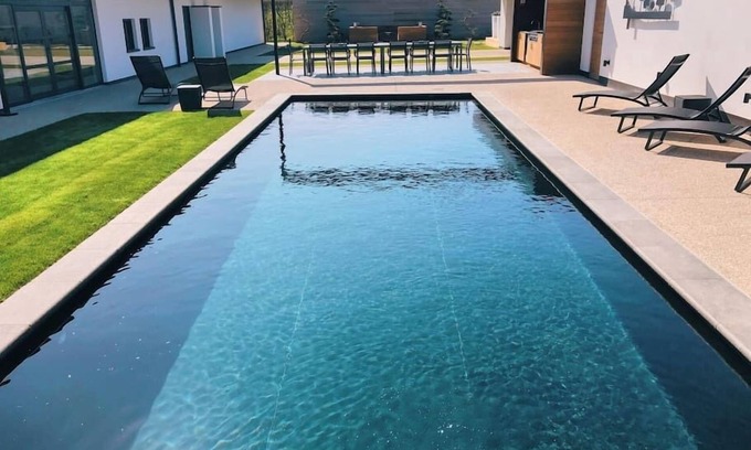 Ypres Villa | 5-sterren Landhuis met zwembad en jacuzzi