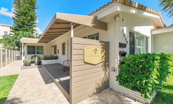 Lake Ridge House | 5 villas*Tropical pool*Tiki Hut