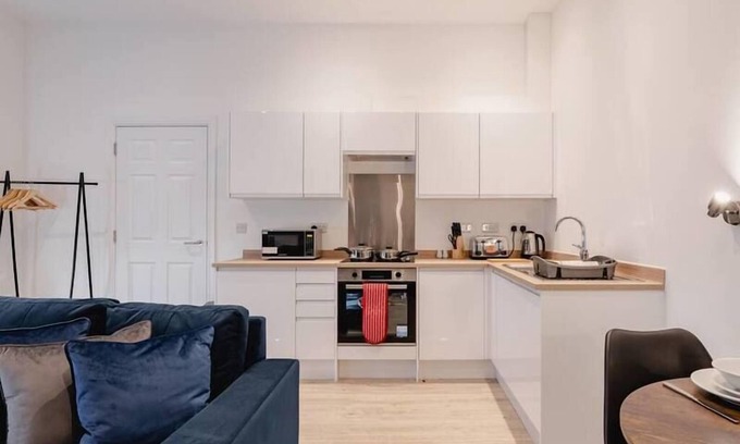 Halifax Apartment | 50 Prescott Court Halifax
