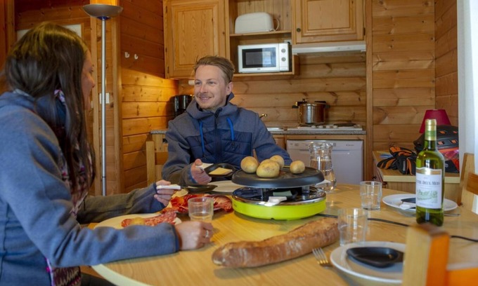 Saint-Jean-d'Arves Apartment | 50m from ski slopes, terrace, balcony, parking, tv, ski locker, 40m², Saint Jean d'Arves