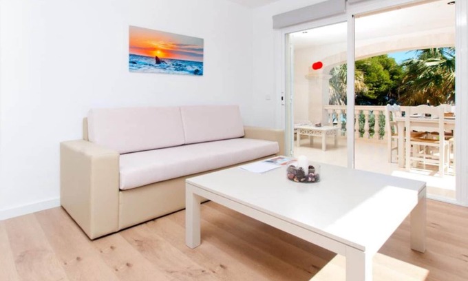Alcudia Apartment | 50m to Alcudia Beach Bliss