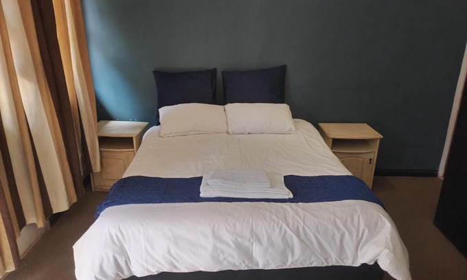 Sunnyside Bed & Breakfast | 54 Brecher