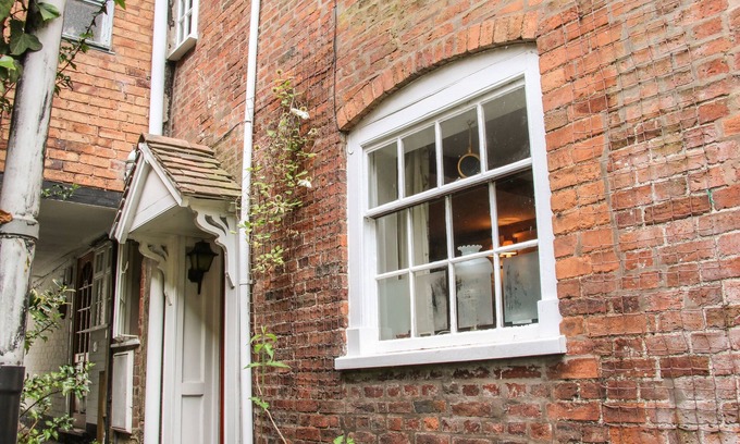 Ludwel Cottage | 55 CORVE STREET, family friendly, character holiday cottage in Ludlow