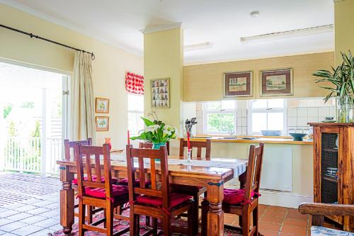 Nottingham Road Apartment | 56B Gowrie Village