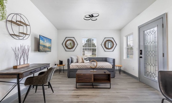 Monterey House | 5BR Getaway Kitchen, Wi-Fi & Pet-Friendly