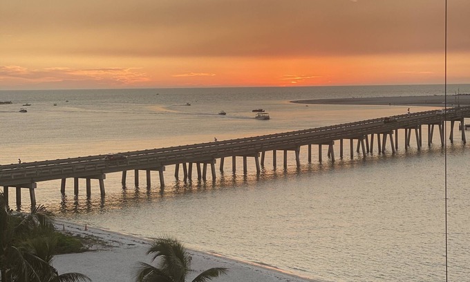 Fort Myers Beach Apartment | 5th Floor Studio at Lovers Key Beach Club Tower