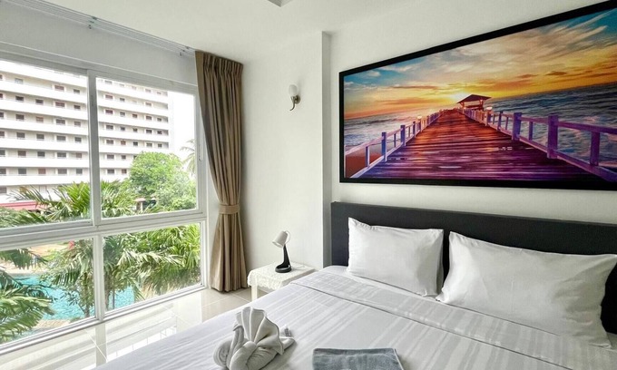 Patong Apartment | 6-32 - Large 1 Bedroom-1bathroom 1 Km Walking To Patong Beach