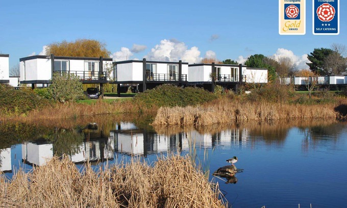 Emsworth Ski Chalet | 6 Avocet Quay - a lodge/cabin that sleeps 4 guests in 2 bedrooms