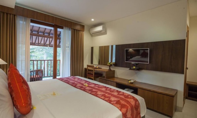 Melayang Villa | 6 Bed Room Valley Villa With Infinity Pool+Breakfast+Kitchen