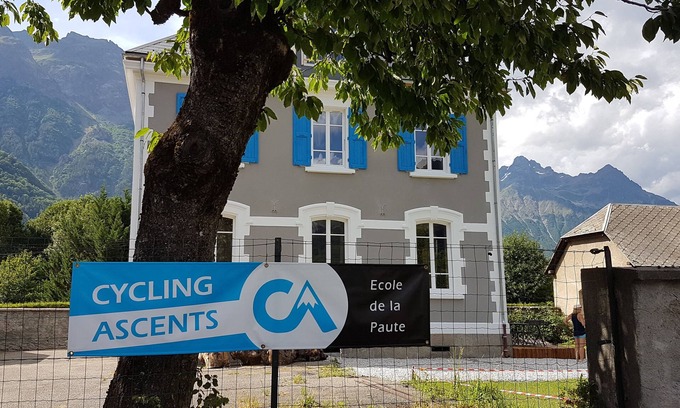 Le Bourg-d'Oisans House | 6 bed spacious & light renovated 19th Century School house