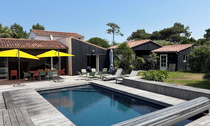Sainte-Marie-de-Re House | 6-bedroom Villa with pool, 2 min from the sea. Perfect for families