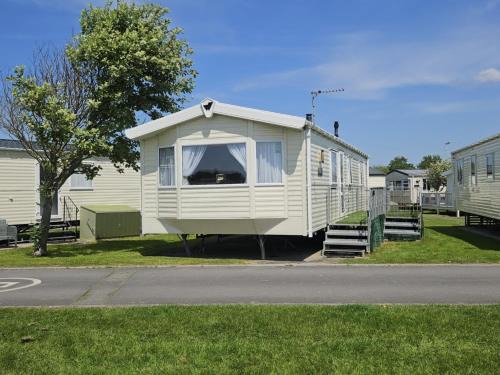 Burnham-on-Sea House | 6 Berth on John Fowlers (Sandy Glade) Brean