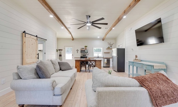 Millen Cottage | 6 Mi to Magnolia Springs SP! Modern Cottage Living