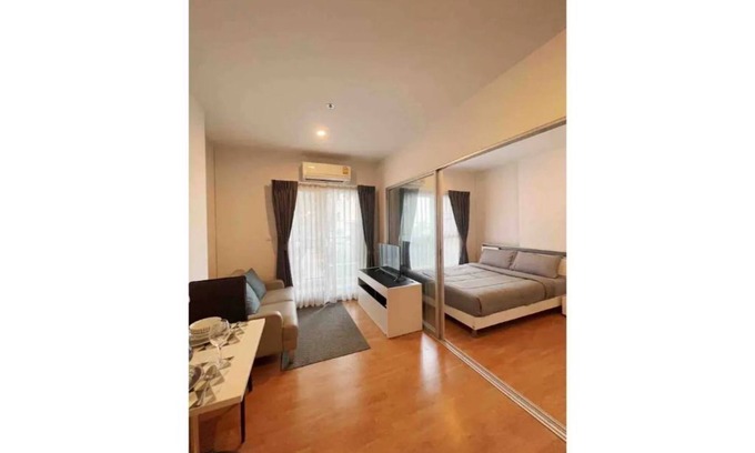 Bang Khae Condo | 60m MRT, 1BR Condo with Inf. Pool, Balcony & Gym