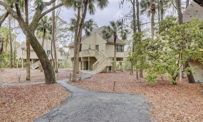 Night Heron House | 64 Night Heron - 3 Bedroom Home, Pool On Site, Easy Walk to Beach!