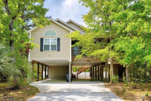 Long Beach House | 7 Happy Clams