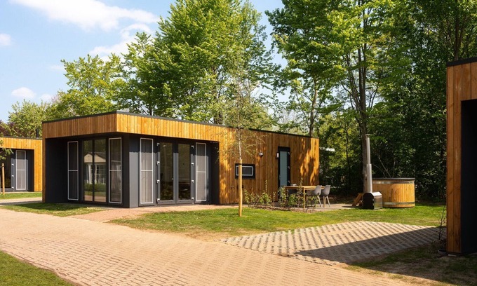 Notter Cabin | 7 lodges make up this group accommodation. All your own cottage! 🏡