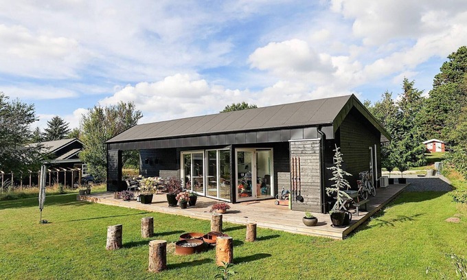 Ertebølle House | 7 person holiday home in Farsø