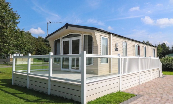 Skipton Cottage | 7 THE OAKS, pet friendly, character holiday cottage in Hellifield