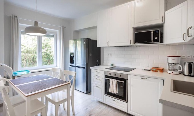 Stresovice Apartment | 70m2 2+1 apartment 5 min walk from Hradcany Area