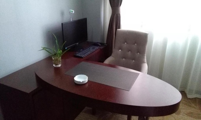 Anhua County Hotel | 7Days Inn Anhua Rome Square