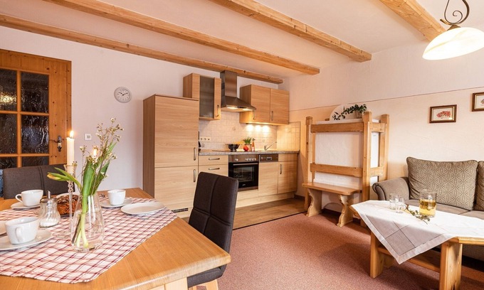Ruhpolding Apartment | 8 Apartment type D 67 sqm, balcony, kitchenette, 2 bedrooms and 1 living room, WLAN