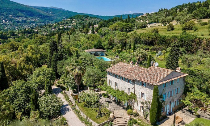 Grasse Villa | 8 BEDROOM AUTHENTIC PROVENCAL LUXURY BASTIDE, PERFECT FOR FAMILY HOLIDAYS