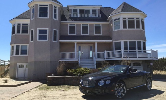 West Hampton Dunes House | 8 BR Glamorous Oceanfront, 8 Bath, Pool + Jacuzzi - Ask for Last Minute Deals!