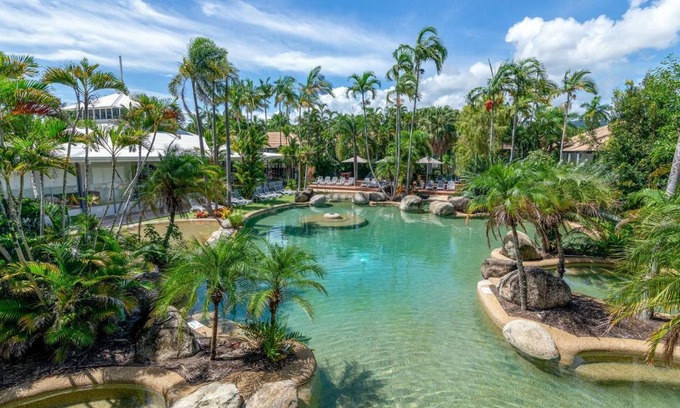 Port Douglas Apartment | 84 Reef Resort